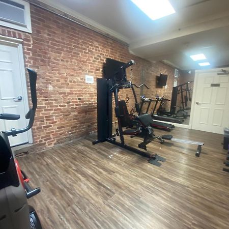Quarter House Suites Новый Орлеан Экстерьер фото