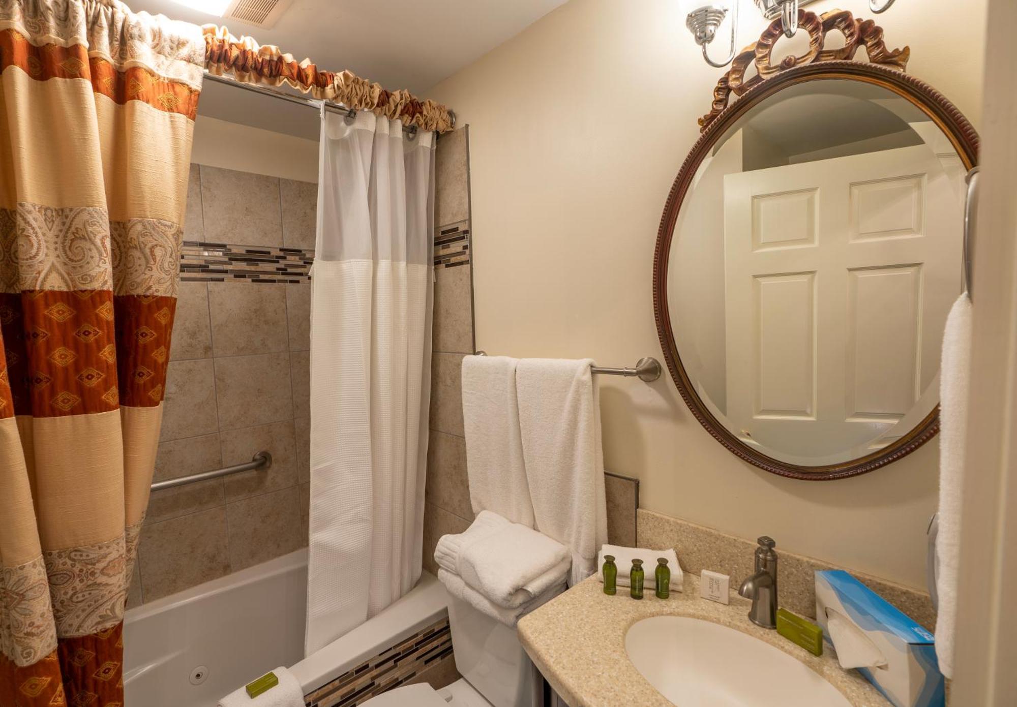 Quarter House Suites Новый Орлеан Экстерьер фото